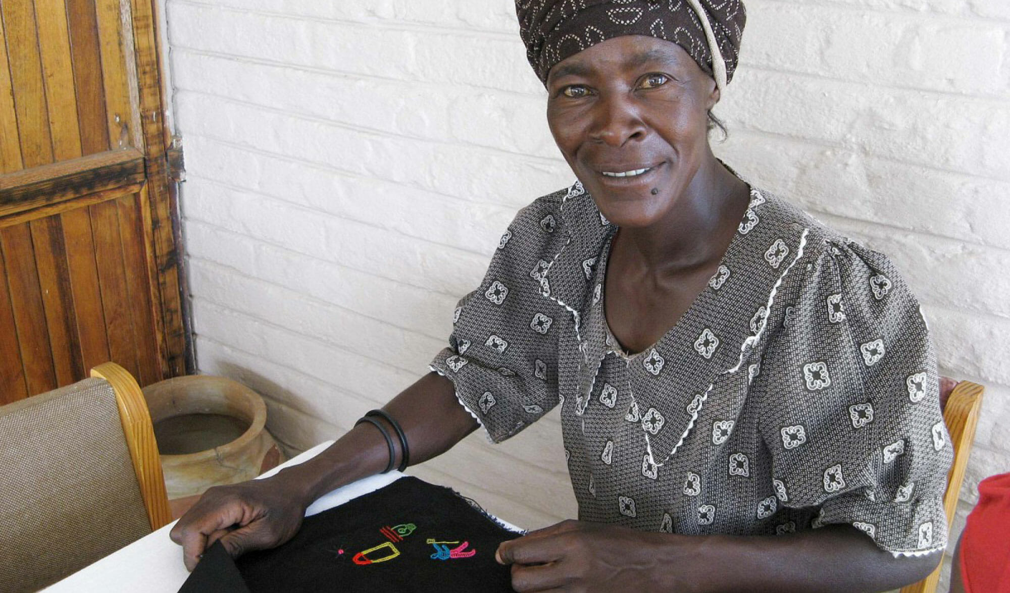 PENDUKA context embroidery sewing